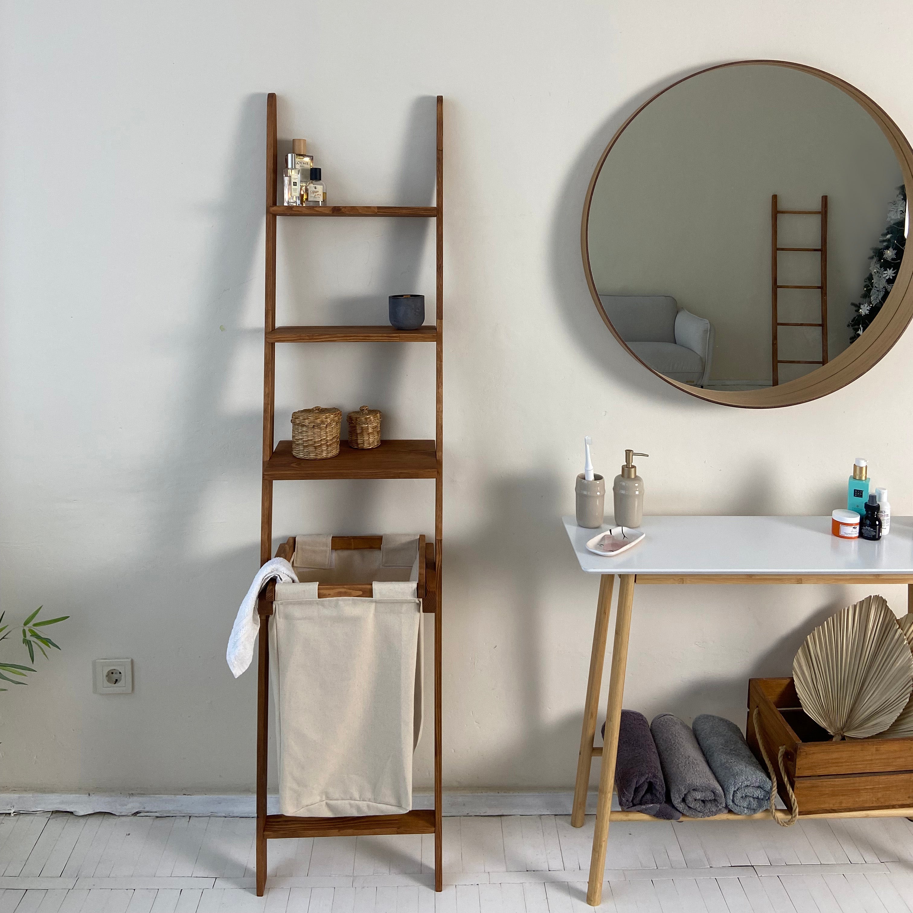 Ladder Shelf with Laundry Basket BROWN